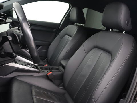 Audi A3 Sportback 40 TFSI e Edition | Leder | Carplay | Navigatie | Stoelverwarming | Cruise Control Adaptief | LMV 16 |