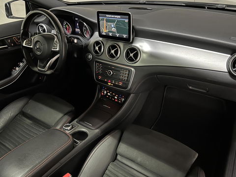 Mercedes-Benz GLA 180 AMG Pano H/K Memory Leer Cruise Clima NAP