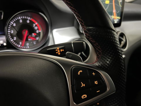 Mercedes-Benz GLA 180 AMG Pano H/K Memory Leer Cruise Clima NAP