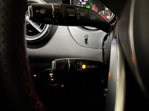 Mercedes-Benz GLA 180 AMG Pano H/K Memory Leer Cruise Clima NAP