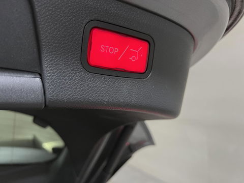 Mercedes-Benz GLA 180 AMG Pano H/K Memory Leer Cruise Clima NAP