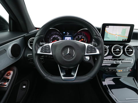 Mercedes-Benz C-Klasse Coupé 250 d Prestige AMG Aut. *PANO | LUXURY-LEATHER | MULTI-BEAM-LED | KEYLESS | CAMERA | NAVI-FULLMAP | HEATED-SPORTSEATS | AMBIENT-LIGHT | ECC | PDC | CRUISE | 18''ALU*