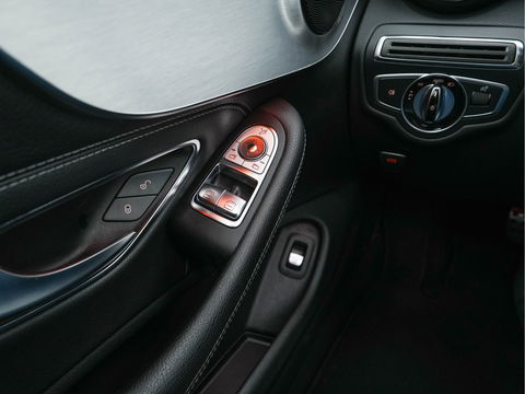 Mercedes-Benz C-Klasse Coupé 250 d Prestige AMG Aut. *PANO | LUXURY-LEATHER | MULTI-BEAM-LED | KEYLESS | CAMERA | NAVI-FULLMAP | HEATED-SPORTSEATS | AMBIENT-LIGHT | ECC | PDC | CRUISE | 18''ALU*