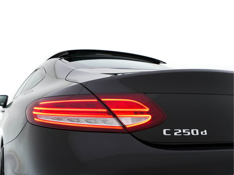 Mercedes-Benz C-Klasse Coupé 250 d Prestige AMG Aut. *PANO | LUXURY-LEATHER | MULTI-BEAM-LED | KEYLESS | CAMERA | NAVI-FULLMAP | HEATED-SPORTSEATS | AMBIENT-LIGHT | ECC | PDC | CRUISE | 18''ALU*