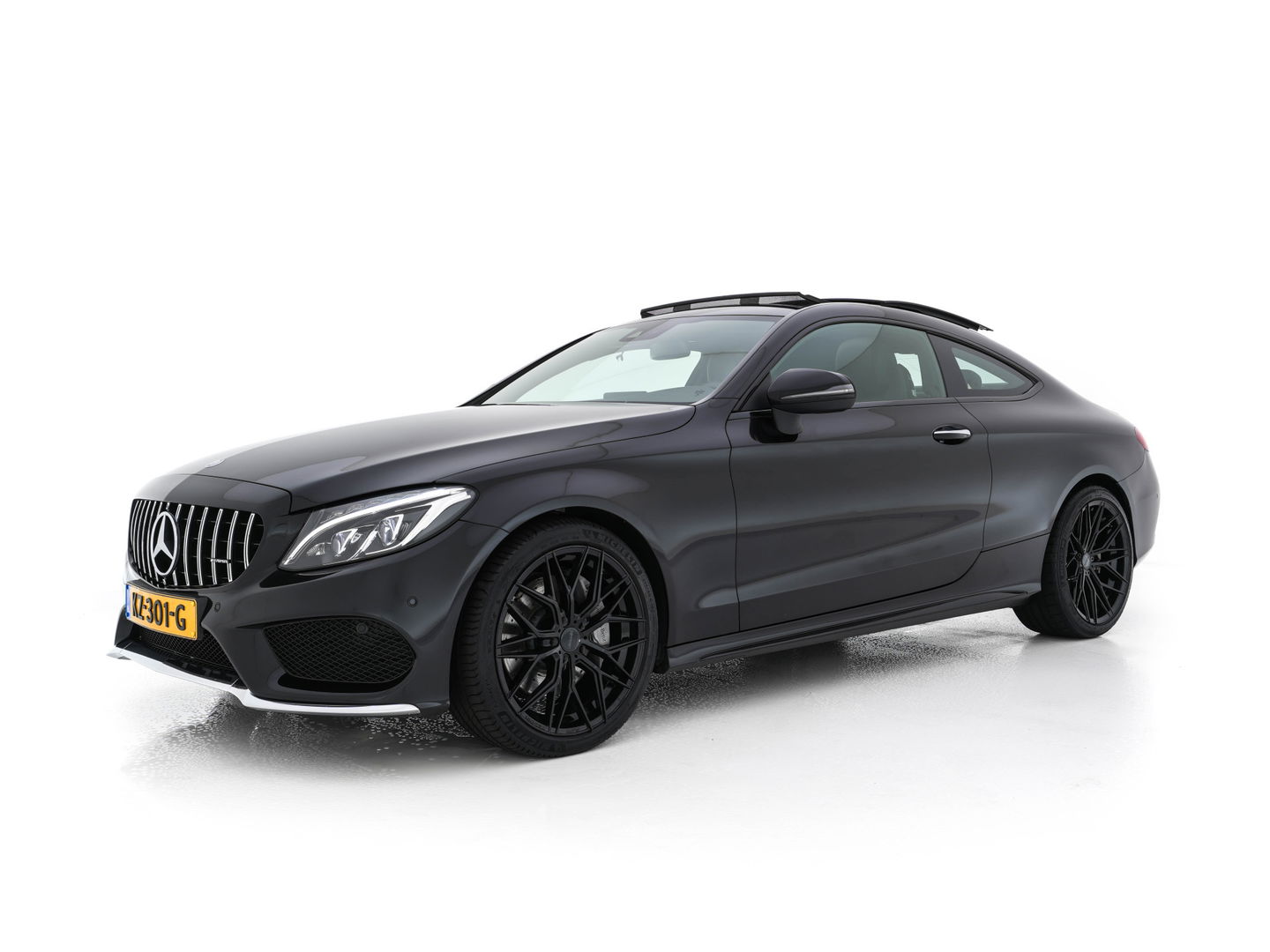 Mercedes-Benz C-Klasse Coupé 250 d Prestige AMG Aut. *PANO | LUXURY-LEATHER | MULTI-BEAM-LED | KEYLESS | CAMERA | NAVI-FULLMAP | HEATED-SPORTSEATS | AMBIENT-LIGHT | ECC | PDC | CRUISE | 18''ALU*