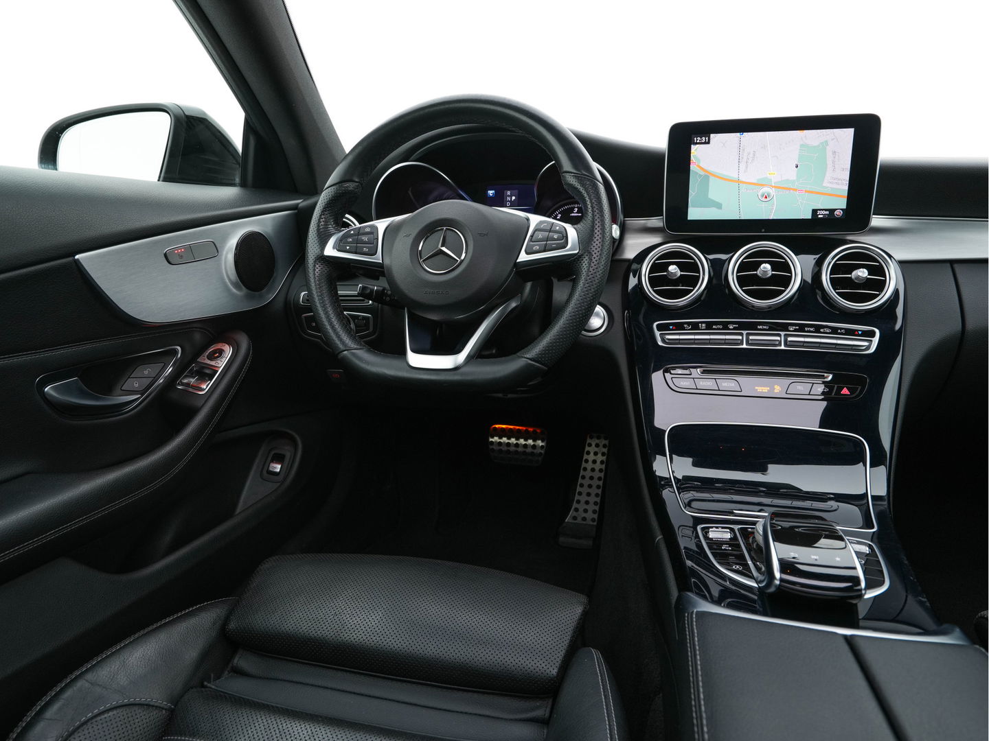Mercedes-Benz C-Klasse Coupé 250 d Prestige AMG Aut. *PANO | LUXURY-LEATHER | MULTI-BEAM-LED | KEYLESS | CAMERA | NAVI-FULLMAP | HEATED-SPORTSEATS | AMBIENT-LIGHT | ECC | PDC | CRUISE | 18''ALU*