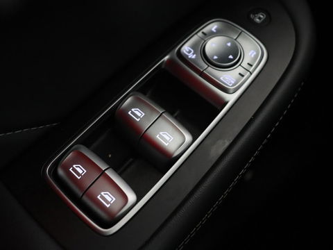 MG Marvel R Luxury 70 kWh | Trekhaak | Panorama | 360 Camera | Cruise Control Adaptief | Navigatie | Carplay | Stoelverwarming | LMC 19 |