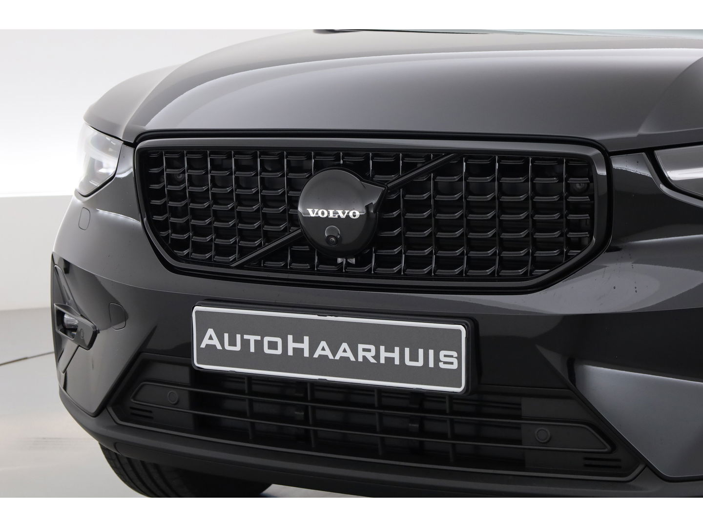 Volvo XC40 B3 Plus Black Edition | 360cam | Pilot Assist | Harman Kardon | Memory seat | 20'' | Pixel LED
