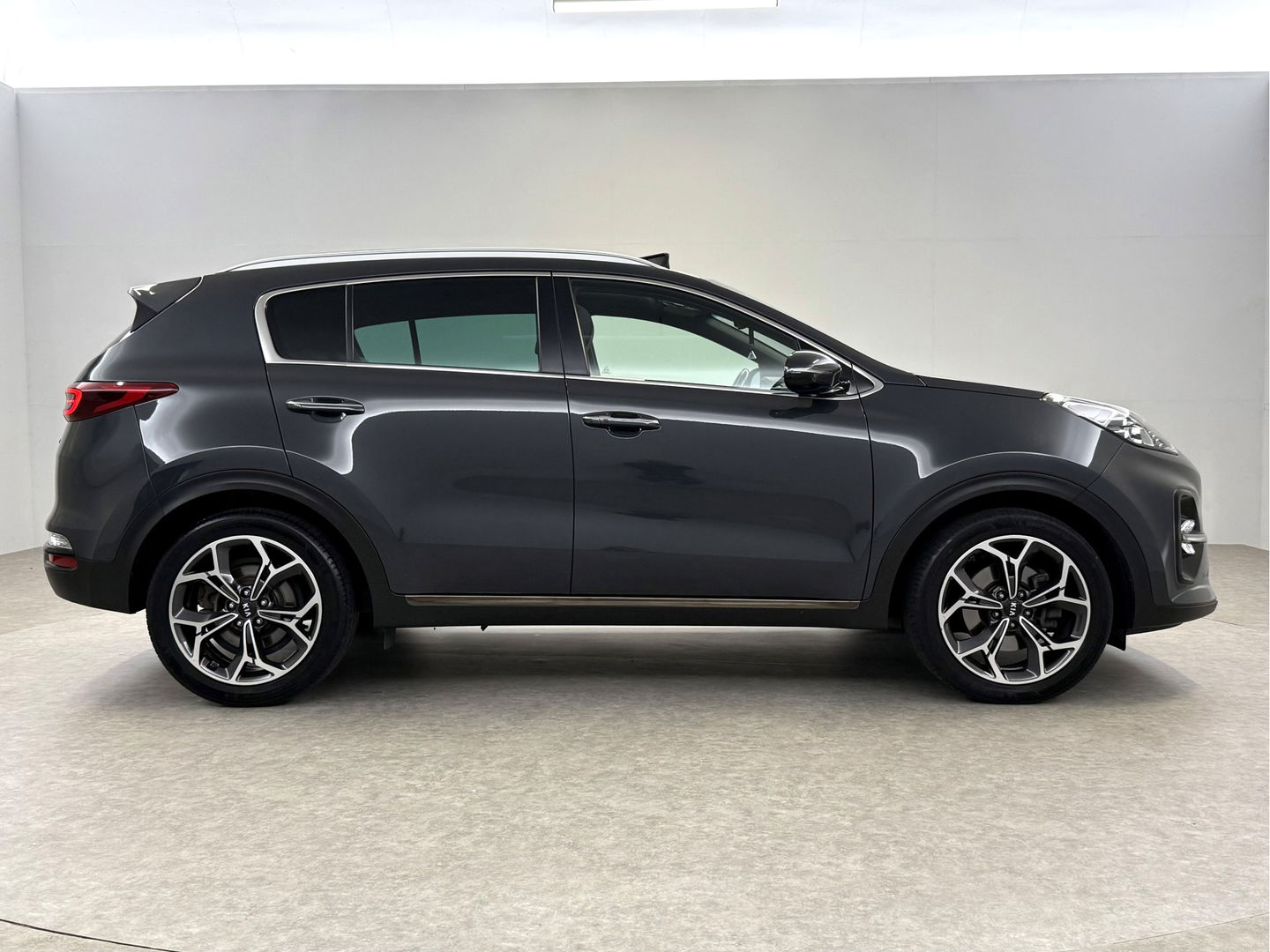 Kia Sportage 1.6 T-GDI 177PK GT-PlusLine | Camera | Pano | JBL Audio | Adaptive Cruise | Carplay | Keyless | NAP
