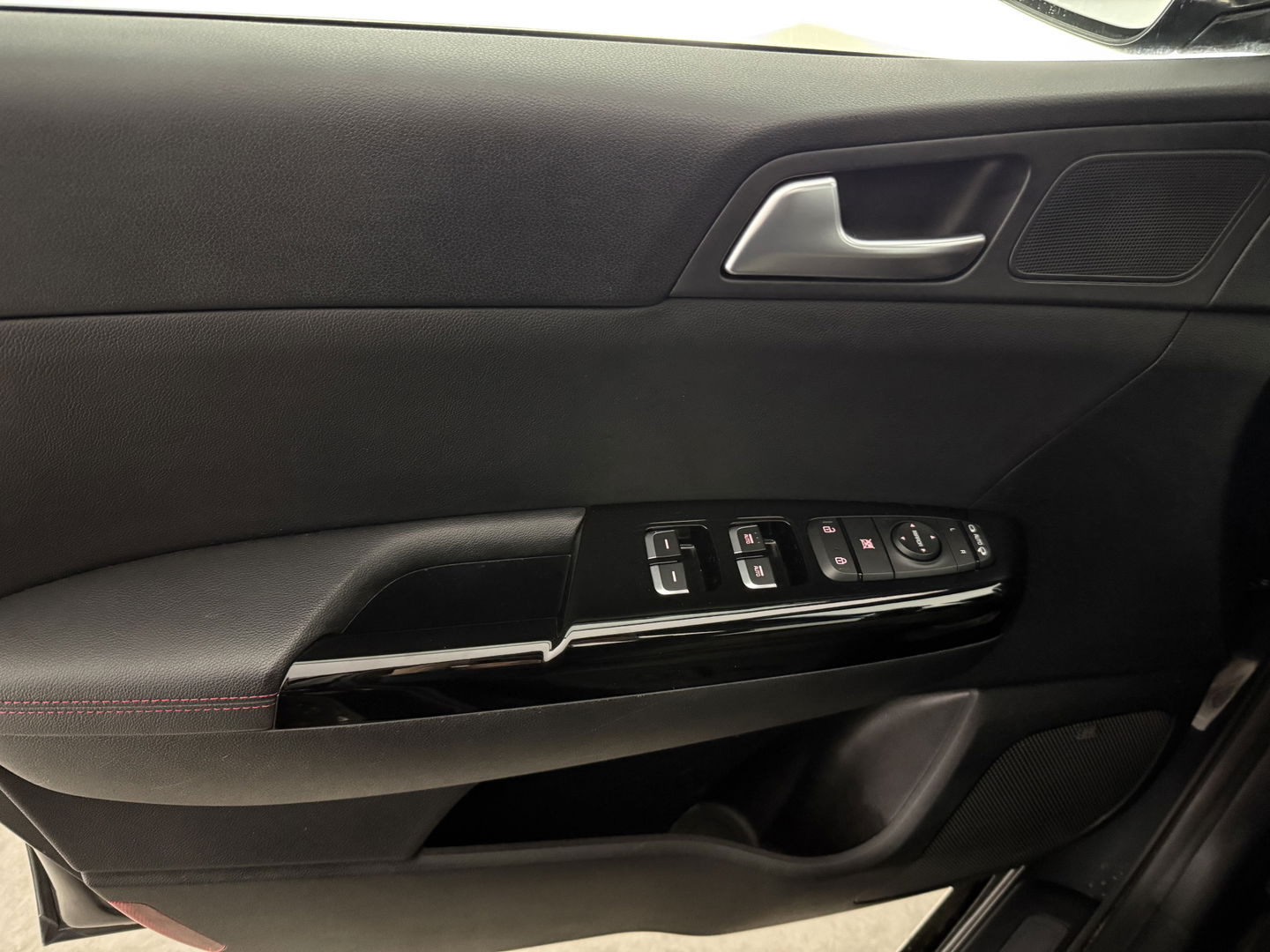 Kia Sportage 1.6 T-GDI 177PK GT-PlusLine | Camera | Pano | JBL Audio | Adaptive Cruise | Carplay | Keyless | NAP
