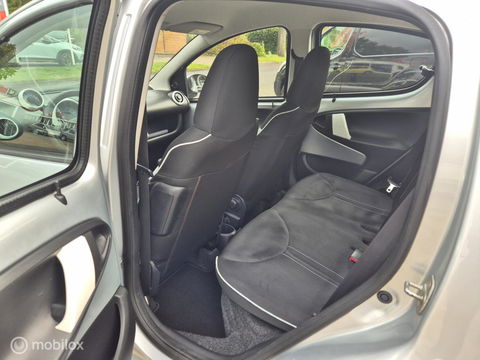 Citroën C1 1.0 Collection, 5-Drs. LED, Airco, Bluetooth, NAP!
