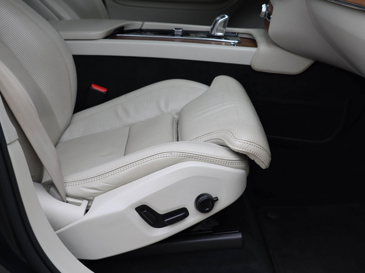 Volvo XC90 T8 AWD Inscription 7p Stoelventilatie Pano Bowers Wilkins 360 Cam ERAD vv!
