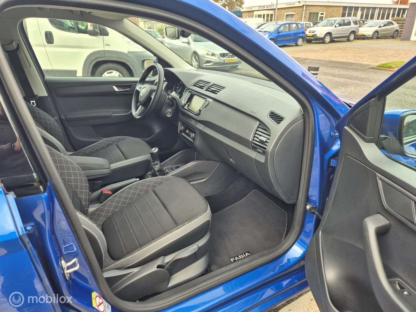 Škoda Fabia Combi 1.0 TSI Business Edition, Navi, Carplay