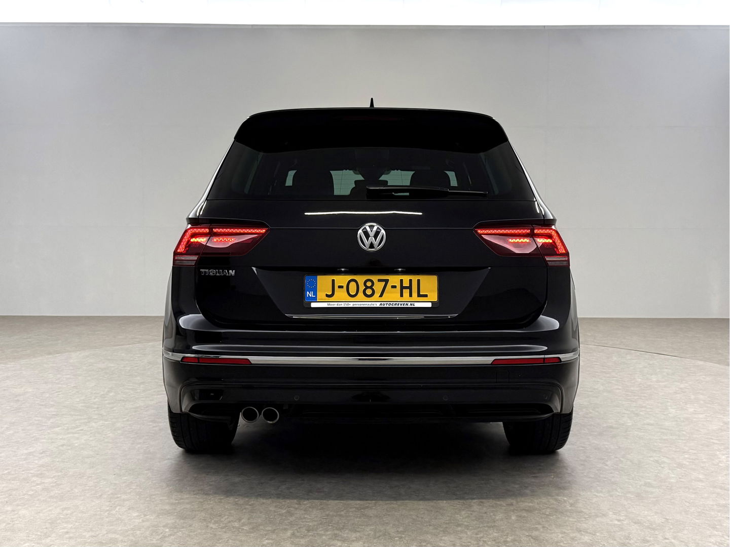 Volkswagen Tiguan 1.5 TSI ACT R-line | Virtual | Carplay | Adaptive Cruise | Schakelflippers | Parkeersens. | NAP