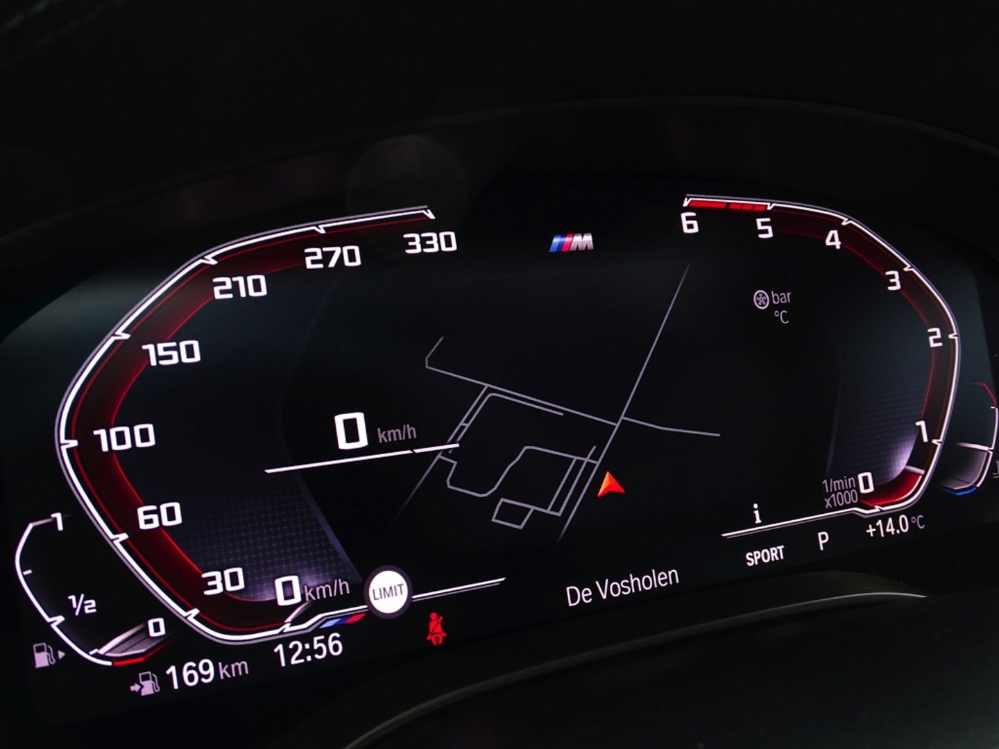 BMW 5 Serie Touring 530i 252PK / M-Sport / Individual / panormadakraam / *NAP*