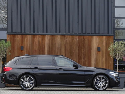 BMW 5 Serie Touring 530i 252PK / M-Sport / Individual / panormadakraam / *NAP*