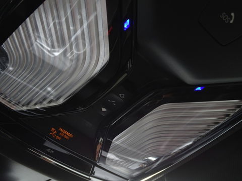 BMW 5 Serie Touring 530i 252PK / M-Sport / Individual / panormadakraam / *NAP*