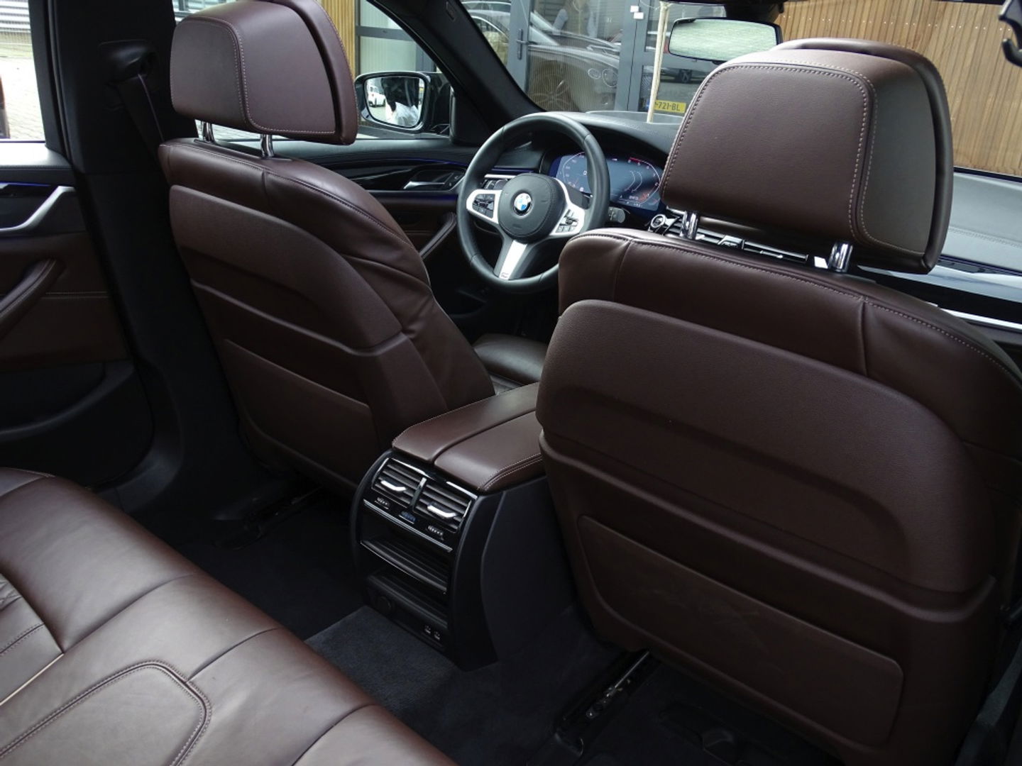 BMW 5 Serie Touring 530i 252PK / M-Sport / Individual / panormadakraam / *NAP*