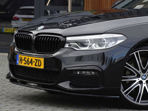 BMW 5 Serie Touring 530i 252PK / M-Sport / Individual / panormadakraam / *NAP*