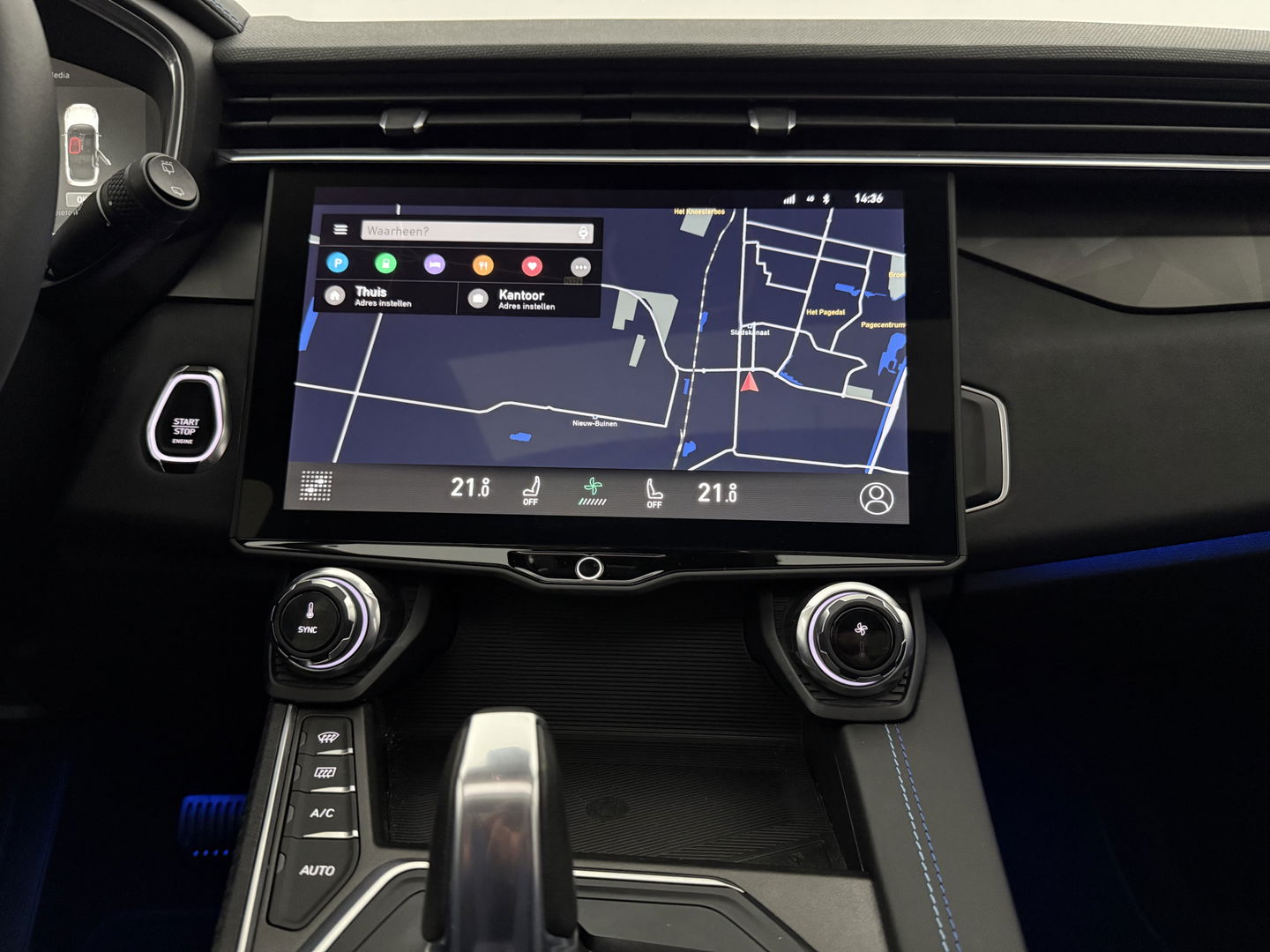 Lynk Co 01 1.5 | Pano | 360° | Trekh. | Virtual | Sfeerverl. | Memory | Carplay | NAP