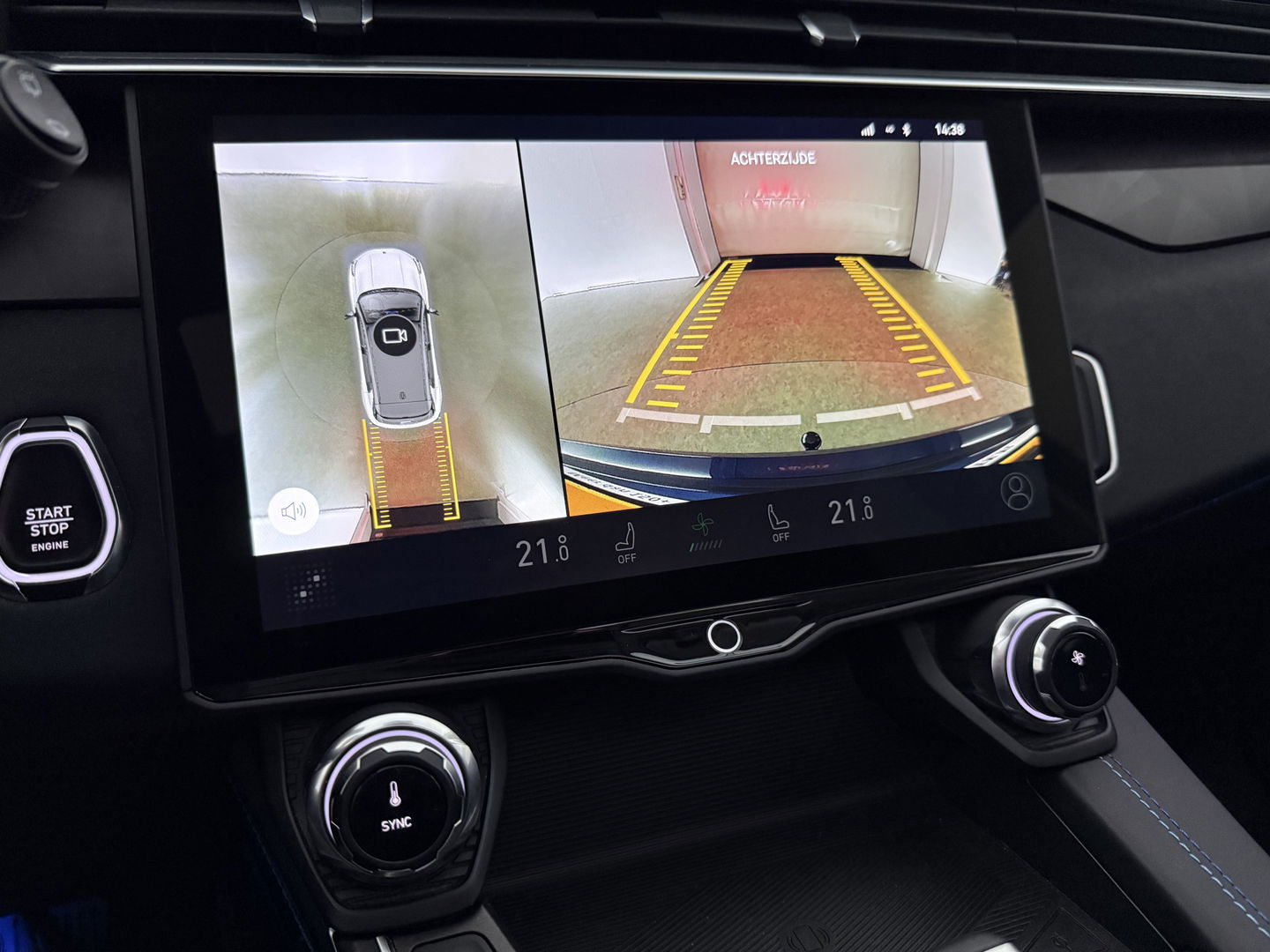 Lynk Co 01 1.5 | Pano | 360° | Trekh. | Virtual | Sfeerverl. | Memory | Carplay | NAP