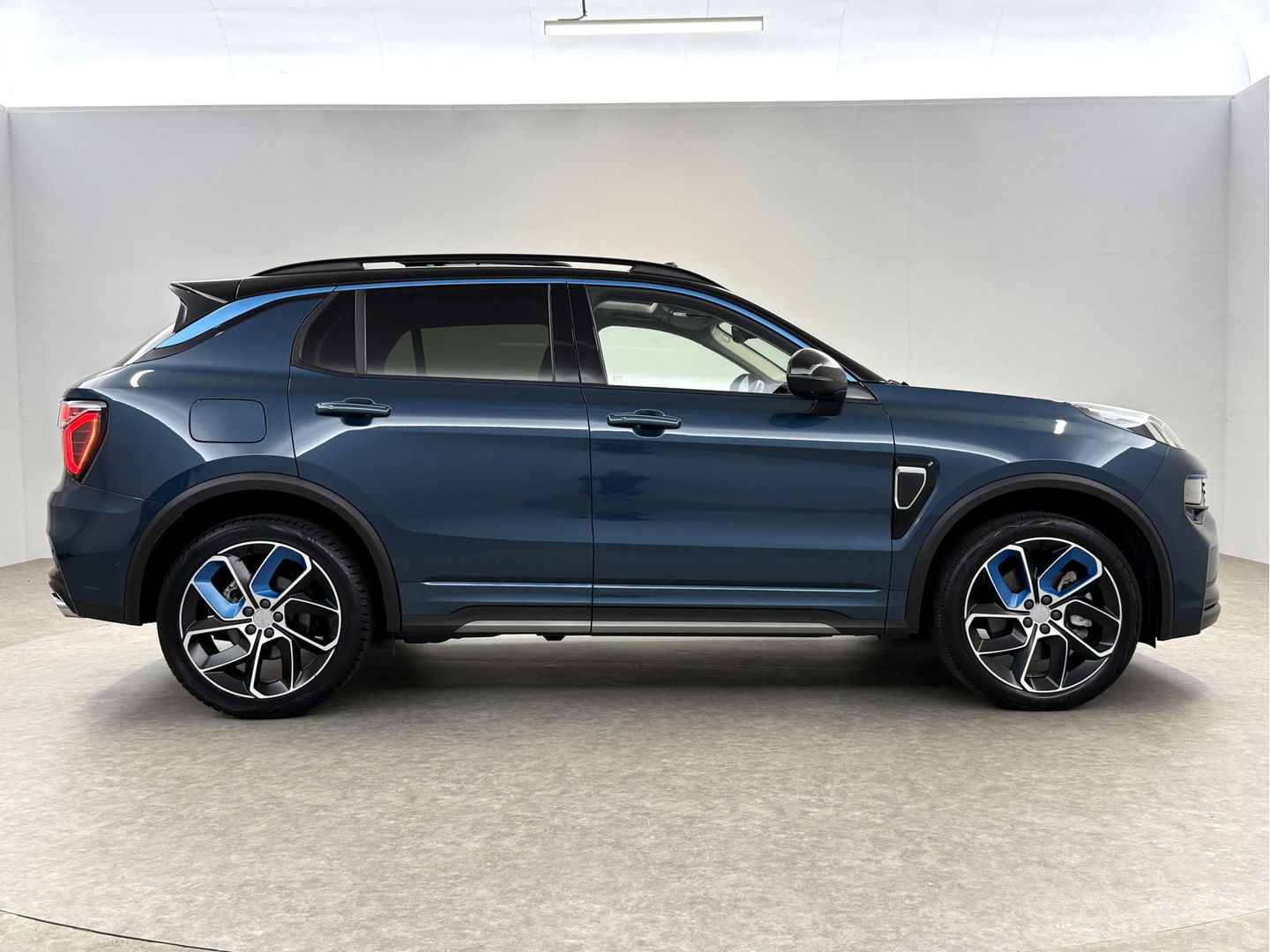 Lynk Co 01 1.5 | Pano | 360° | Trekh. | Virtual | Sfeerverl. | Memory | Carplay | NAP