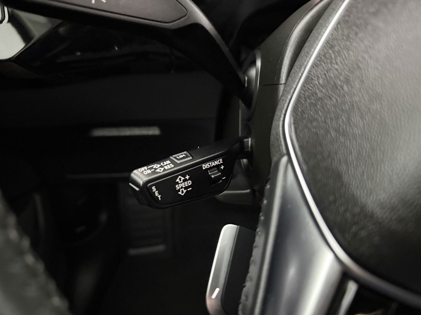 Audi e-tron 50 Quattro Launch edition plus 313PK 71 kWh | Virtual | Memory | Pano | Adaptive Cruise | Keyless | Trekh. | Carplay