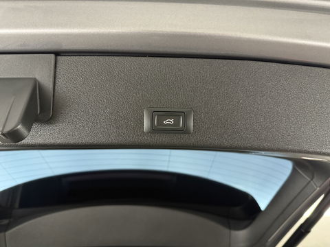 Audi e-tron 50 Quattro Launch edition plus 313PK 71 kWh | Virtual | Memory | Pano | Adaptive Cruise | Keyless | Trekh. | Carplay