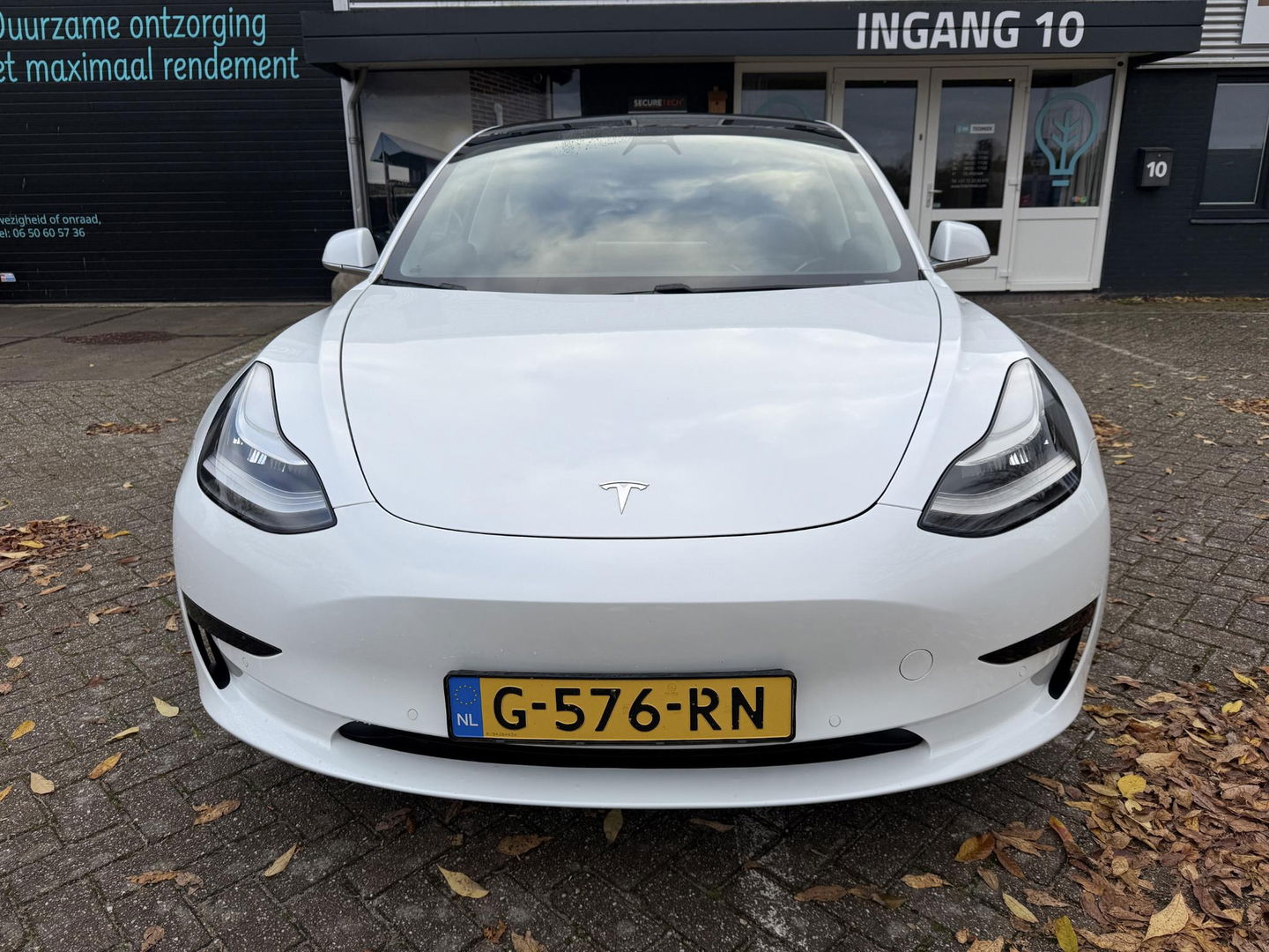 Tesla Model 3 Standard RWD Plus 60 kWh