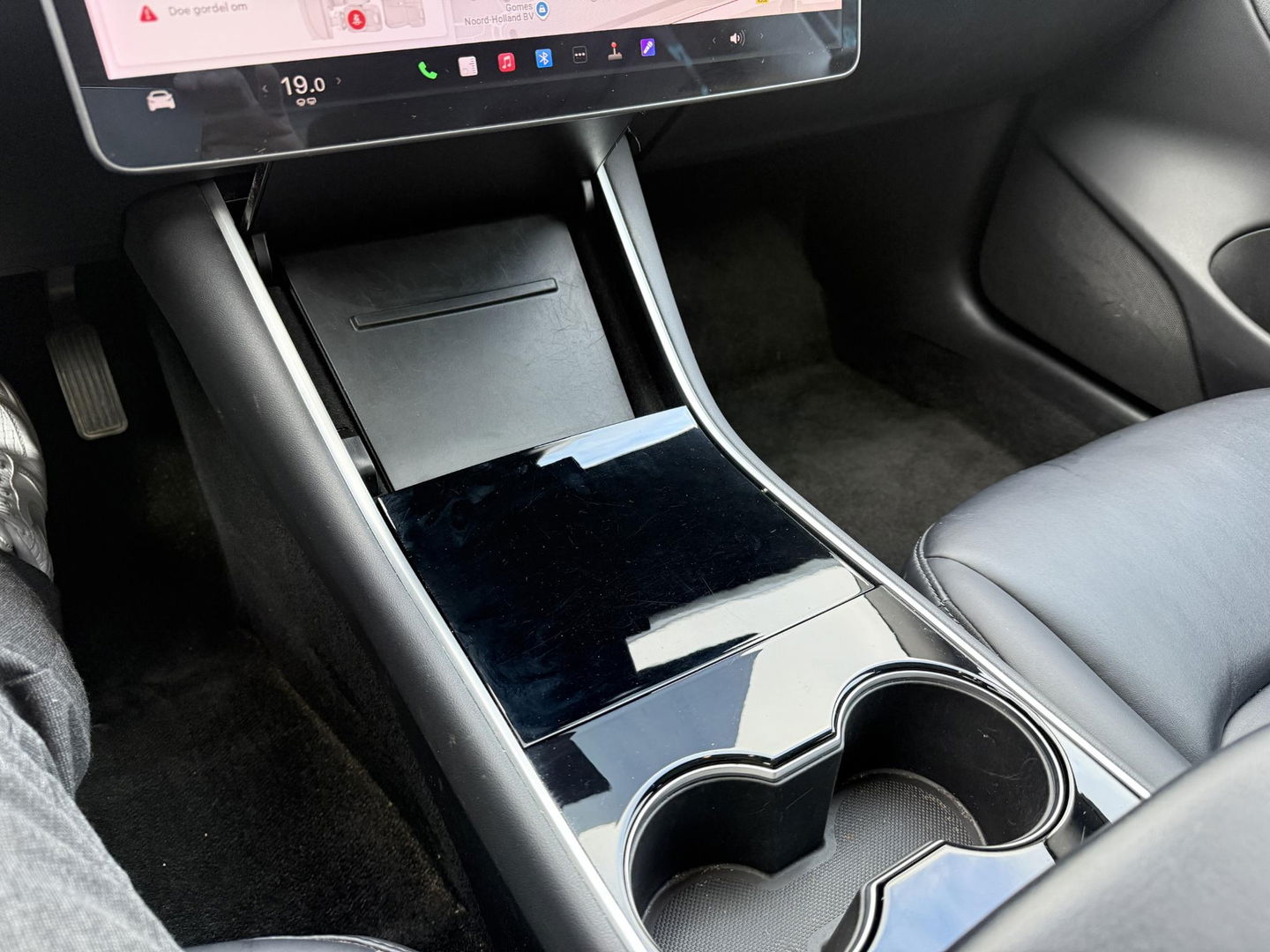 Tesla Model 3 Standard RWD Plus 60 kWh