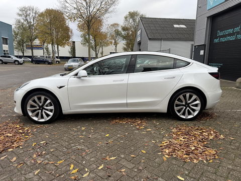 Tesla Model 3 Standard RWD Plus 60 kWh