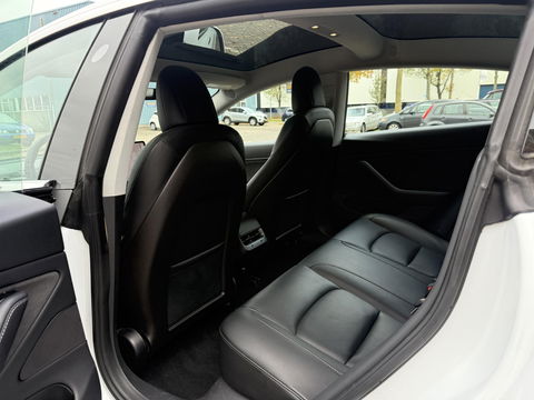 Tesla Model 3 Standard RWD Plus 60 kWh