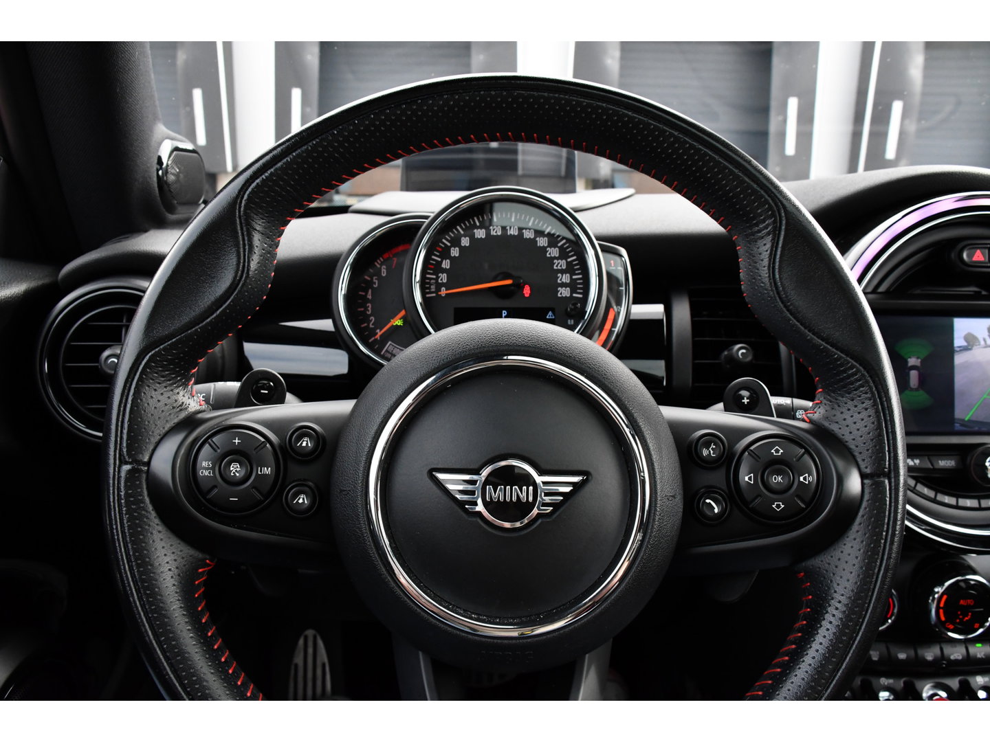 MINI Mini 2.0 Cooper S GT Limited Edition JCW Full Options, Adaptieve Cruise, PANO, H/K, HUD, Clima, Carplay, Stoelverwarming, LED, Uniek!