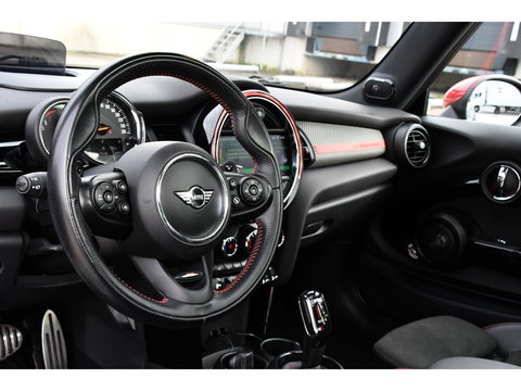 MINI Mini 2.0 Cooper S GT Limited Edition JCW Full Options, Adaptieve Cruise, PANO, H/K, HUD, Clima, Carplay, Stoelverwarming, LED, Uniek!