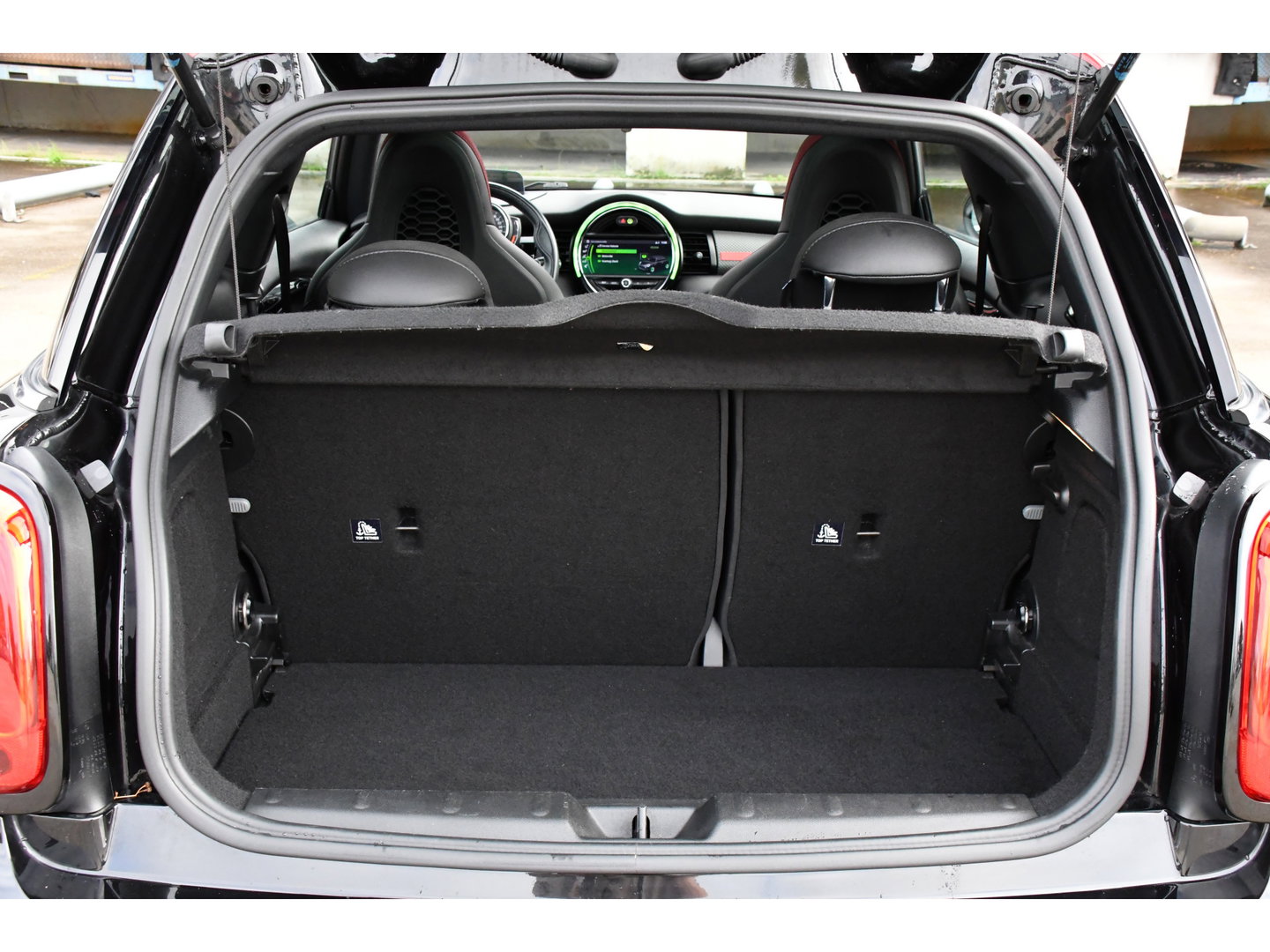 MINI Mini 2.0 Cooper S GT Limited Edition JCW Full Options, Adaptieve Cruise, PANO, H/K, HUD, Clima, Carplay, Stoelverwarming, LED, Uniek!