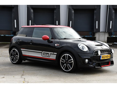 MINI Mini 2.0 Cooper S GT Limited Edition JCW Full Options, Adaptieve Cruise, PANO, H/K, HUD, Clima, Carplay, Stoelverwarming, LED, Uniek!