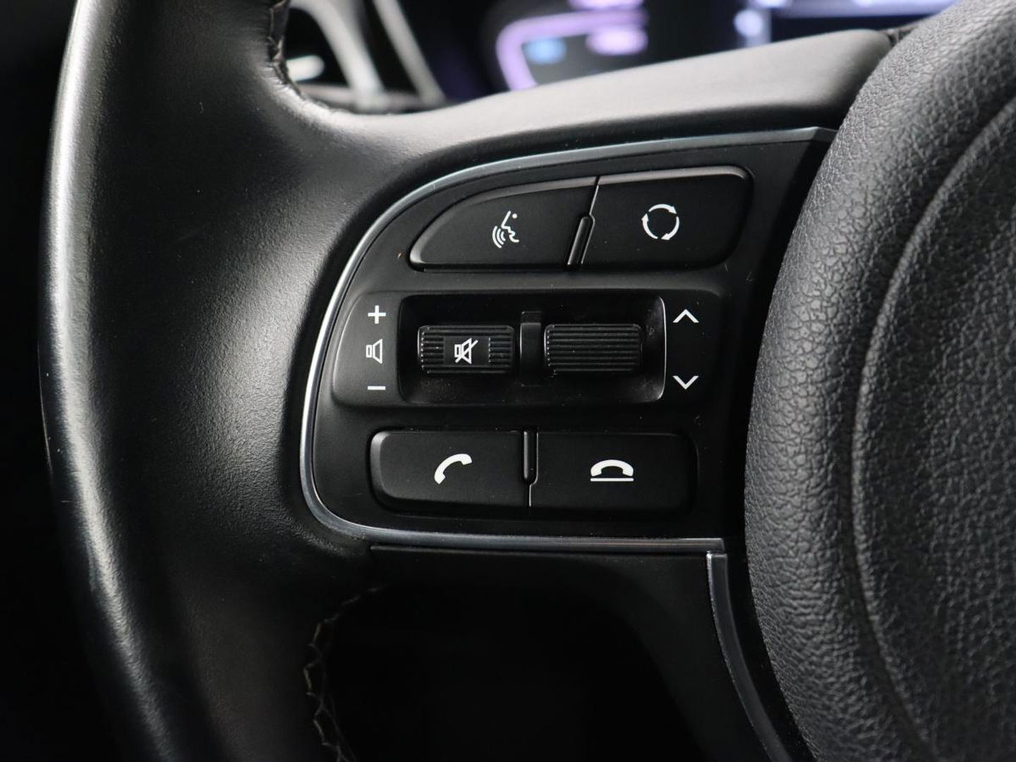 Kia Niro 1.6 GDi PHEV DynamicLine | Carplay | Navigatie | Achteruitrijcamera | Cruise Control Adaptief | DAB ontvanger | LMV 16 |