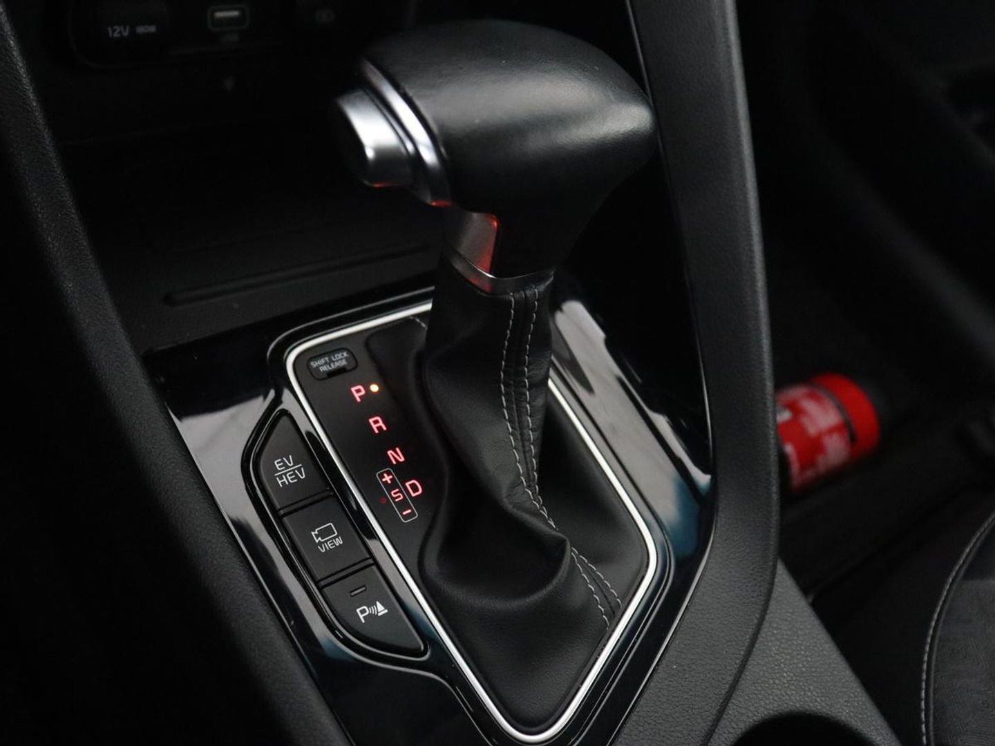 Kia Niro 1.6 GDi PHEV DynamicLine | Carplay | Navigatie | Achteruitrijcamera | Cruise Control Adaptief | DAB ontvanger | LMV 16 |