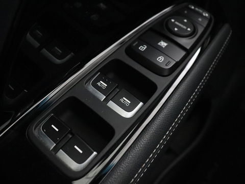 Kia Niro 1.6 GDi PHEV DynamicLine | Carplay | Navigatie | Achteruitrijcamera | Cruise Control Adaptief | DAB ontvanger | LMV 16 |