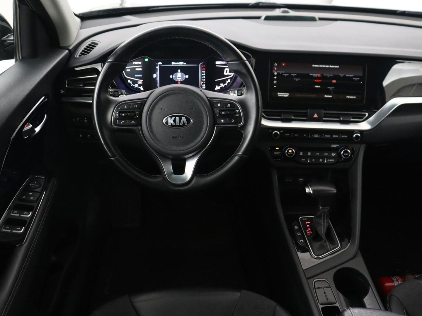 Kia Niro 1.6 GDi PHEV DynamicLine | Carplay | Navigatie | Achteruitrijcamera | Cruise Control Adaptief | DAB ontvanger | LMV 16 |