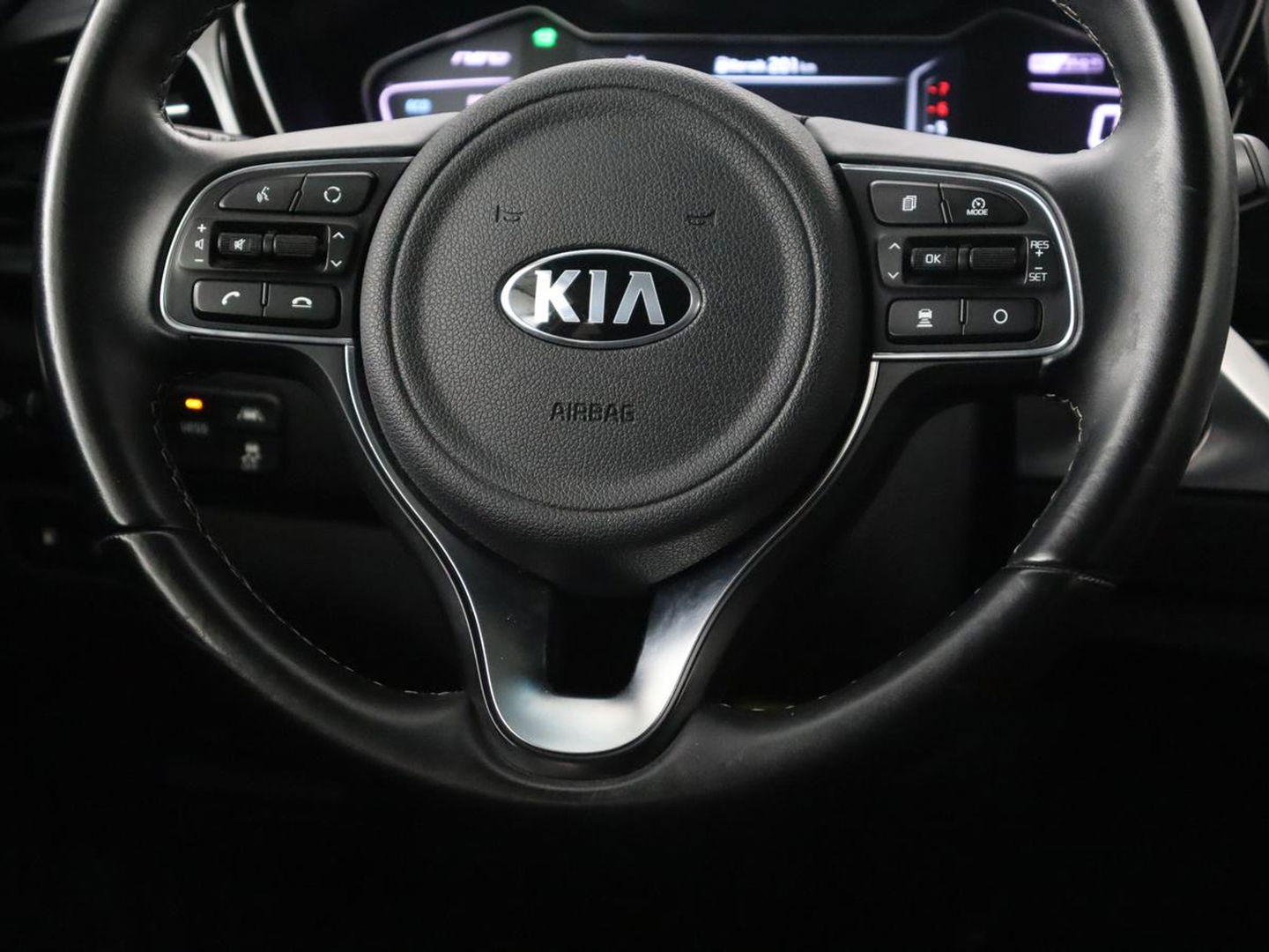 Kia Niro 1.6 GDi PHEV DynamicLine | Carplay | Navigatie | Achteruitrijcamera | Cruise Control Adaptief | DAB ontvanger | LMV 16 |