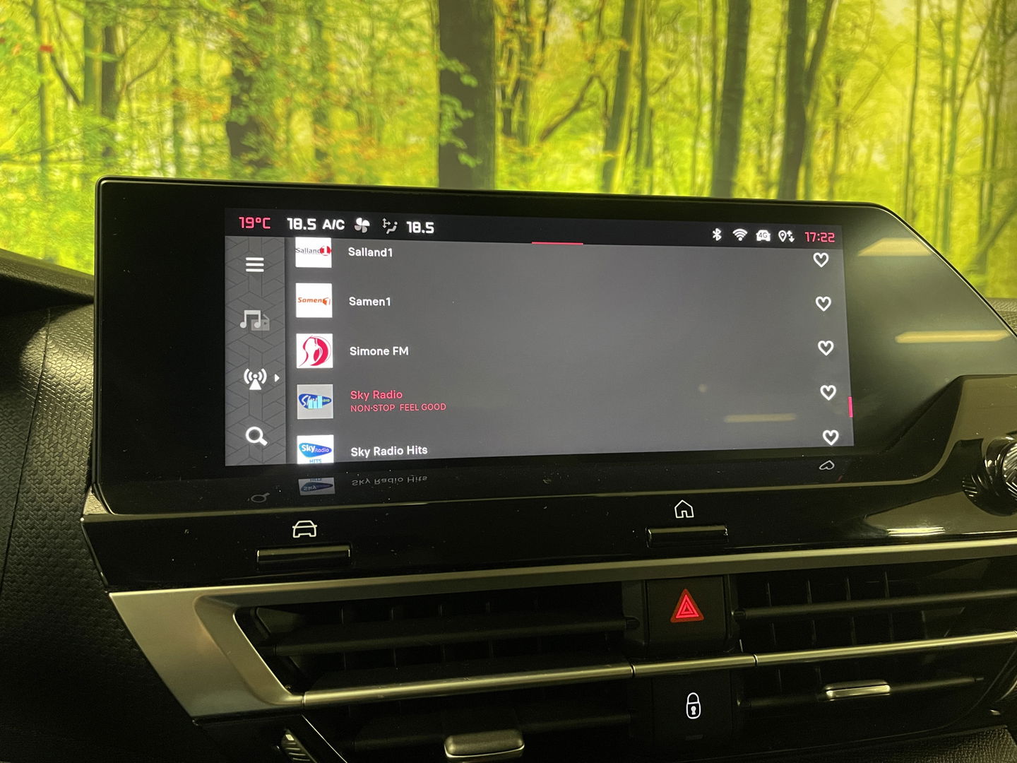 Citroƫn C4 X 1.2 Puretech Max | Apple Carplay | Android Auto | DAB | Achteruitrijcamera | Navigatie | Spraakbediening | Half Leder | Led Dagrijverlichting |