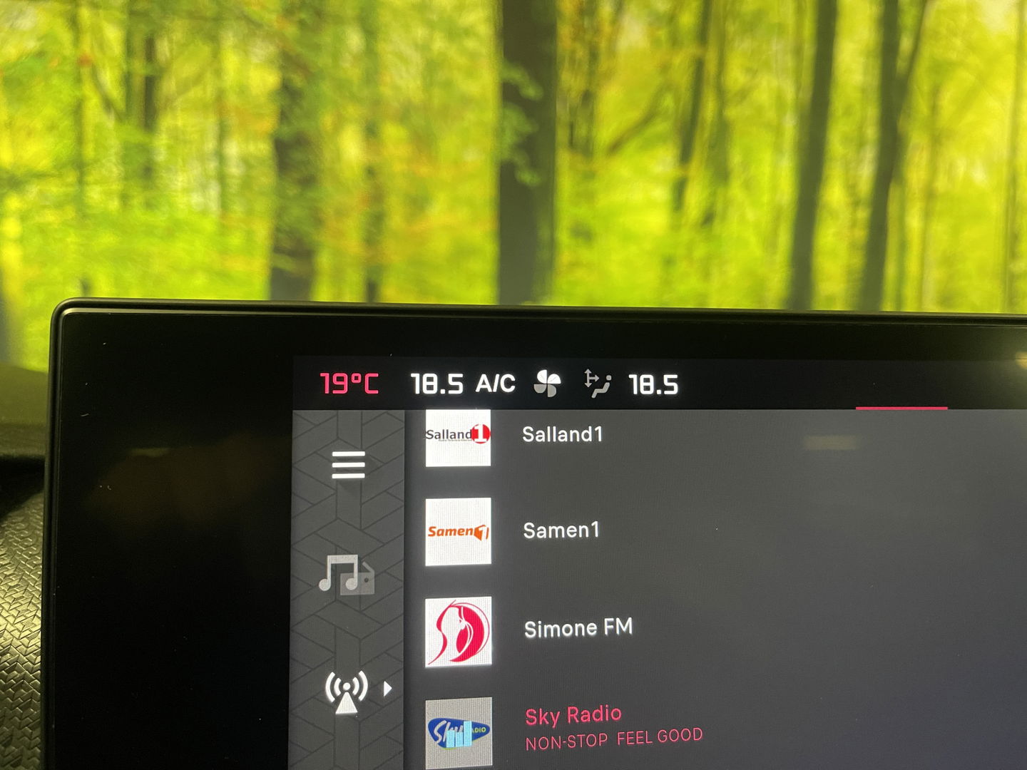 Citroƫn C4 X 1.2 Puretech Max | Apple Carplay | Android Auto | DAB | Achteruitrijcamera | Navigatie | Spraakbediening | Half Leder | Led Dagrijverlichting |