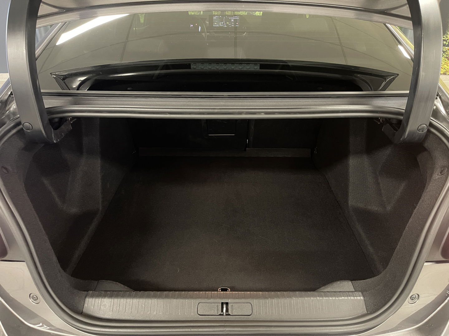 Citroƫn C4 X 1.2 Puretech Max | Apple Carplay | Android Auto | DAB | Achteruitrijcamera | Navigatie | Spraakbediening | Half Leder | Led Dagrijverlichting |