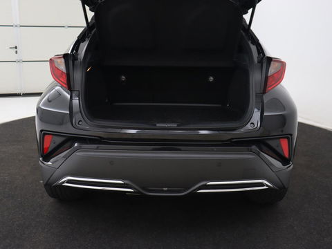 Toyota C-HR 2.0 Hybrid Bi-Tone | Trekhaak | Stoel & stuurverwarming | Achteruitrijcamera | Navigatie | Carplay | LED koplampen | LMV 18 |