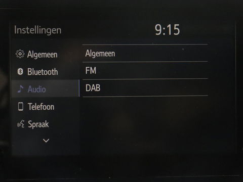 Toyota C-HR 2.0 Hybrid Bi-Tone | Trekhaak | Stoel & stuurverwarming | Achteruitrijcamera | Navigatie | Carplay | LED koplampen | LMV 18 |