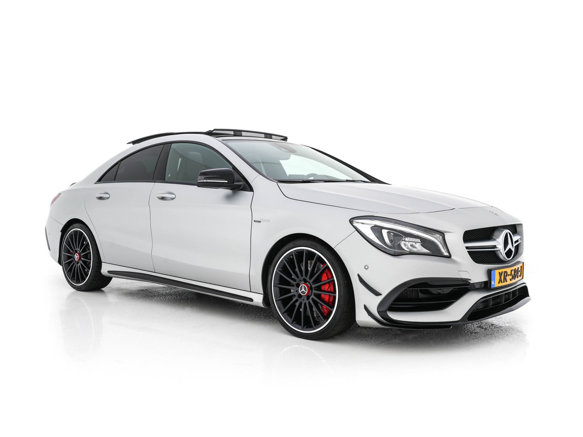 Mercedes-Benz CLA-Klasse AMG 45 4MATIC Ambition Aut. *PANO | AERO | RECARO-SEATS | LUXURY-LEATHER | FULL-LED | MEMORY-PACK | HARMAN/KARDON | KEYLESS | HEATED-SPORTSEATS | NAVI-FULLMAP | 19''ALU*