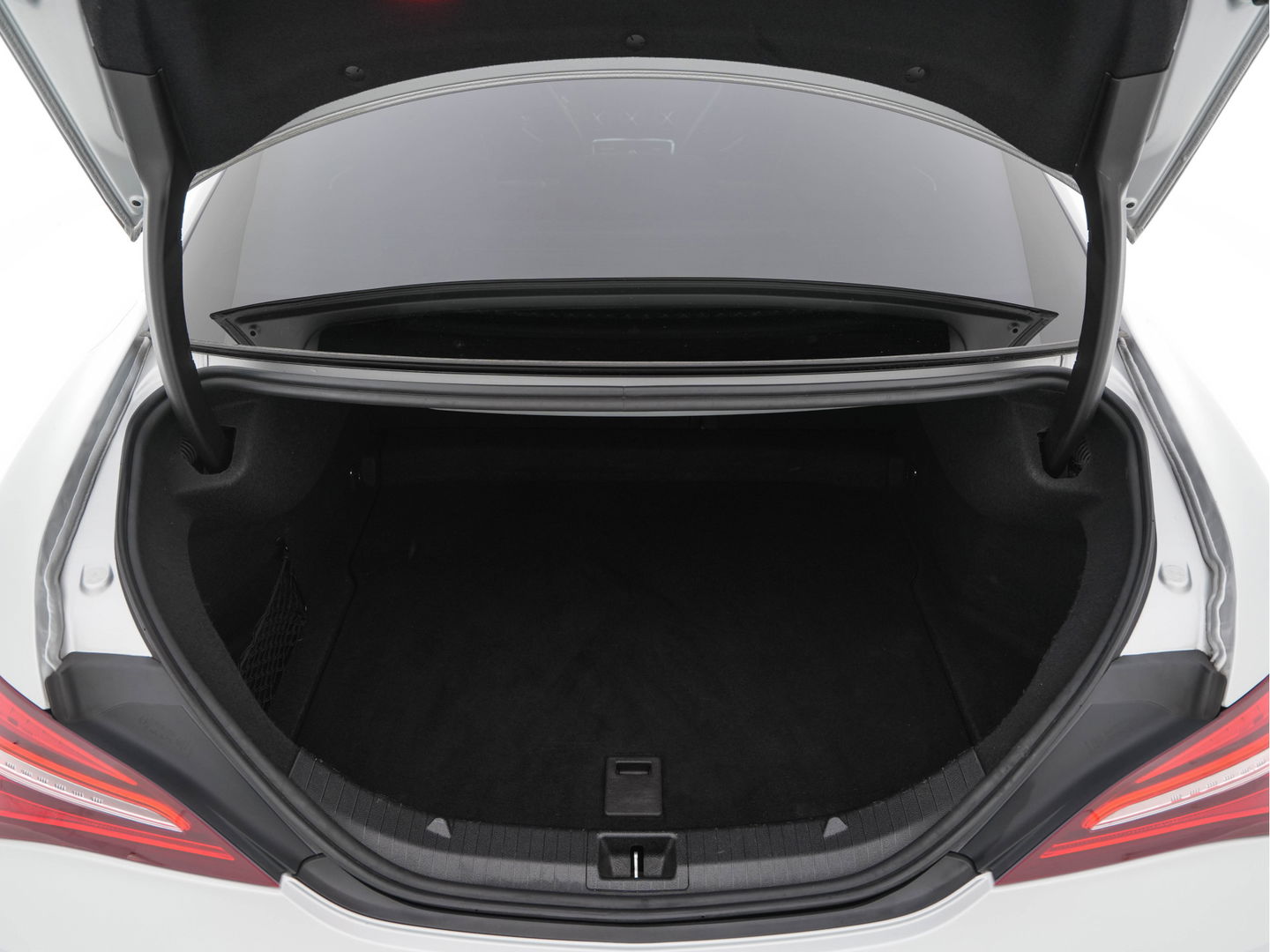 Mercedes-Benz CLA-Klasse AMG 45 4MATIC Ambition Aut. *PANO | AERO | RECARO-SEATS | LUXURY-LEATHER | FULL-LED | MEMORY-PACK | HARMAN/KARDON | KEYLESS | HEATED-SPORTSEATS | NAVI-FULLMAP | 19''ALU*