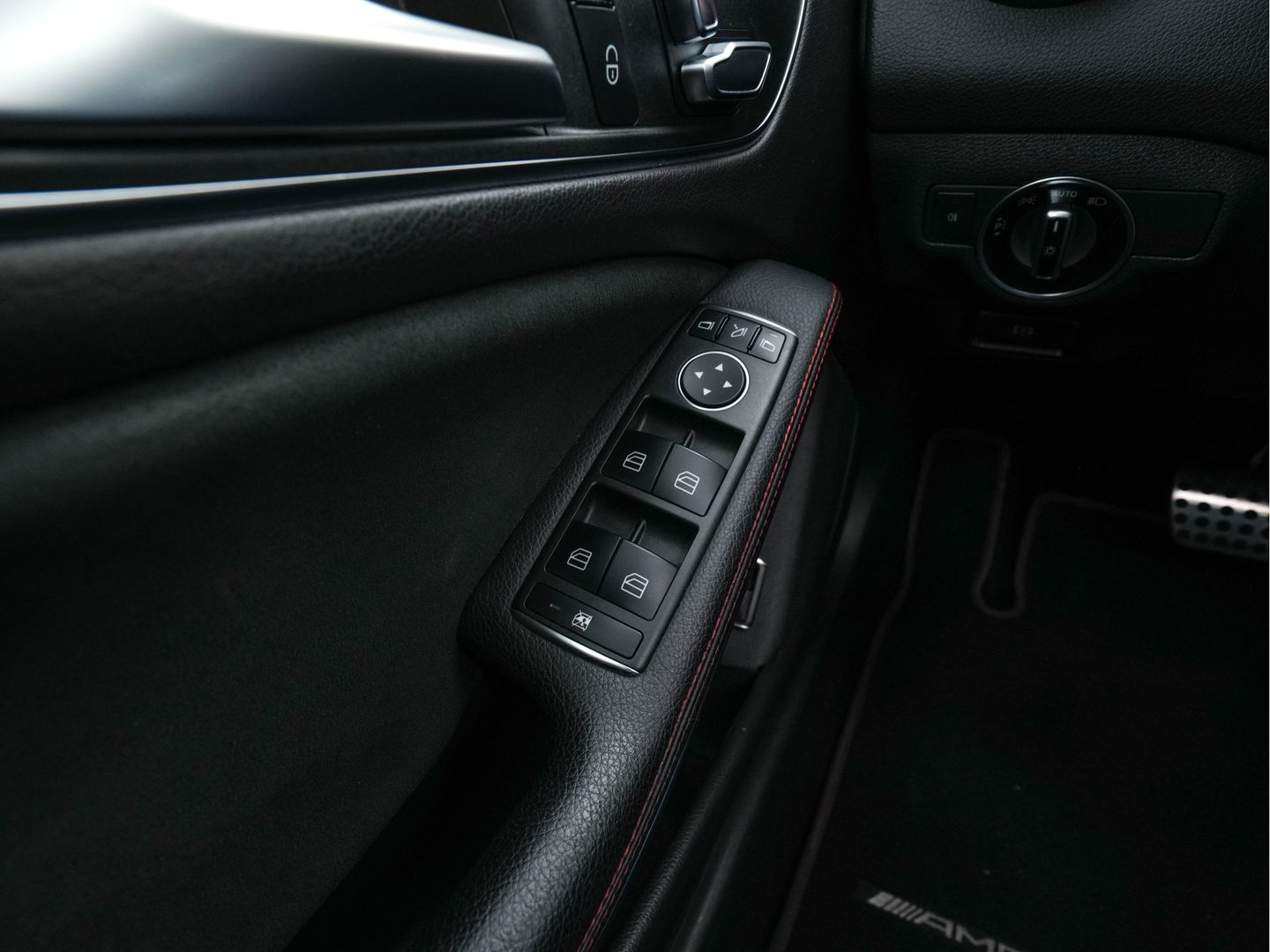 Mercedes-Benz CLA-Klasse AMG 45 4MATIC Ambition Aut. *PANO | AERO | RECARO-SEATS | LUXURY-LEATHER | FULL-LED | MEMORY-PACK | HARMAN/KARDON | KEYLESS | HEATED-SPORTSEATS | NAVI-FULLMAP | 19''ALU*