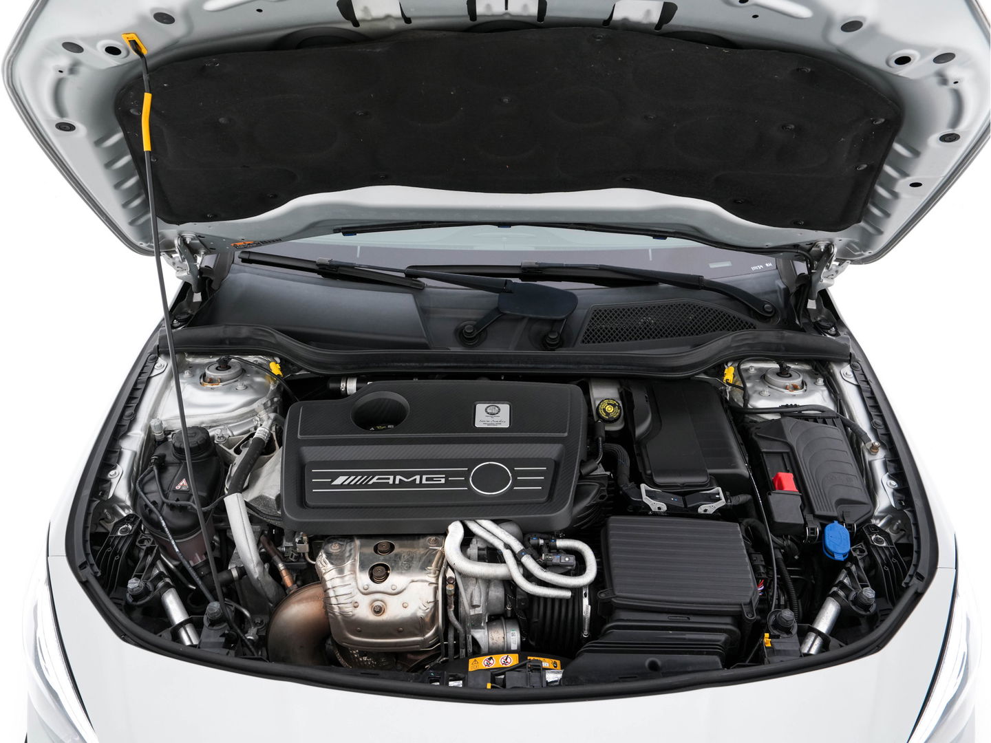 Mercedes-Benz CLA-Klasse AMG 45 4MATIC Ambition Aut. *PANO | AERO | RECARO-SEATS | LUXURY-LEATHER | FULL-LED | MEMORY-PACK | HARMAN/KARDON | KEYLESS | HEATED-SPORTSEATS | NAVI-FULLMAP | 19''ALU*